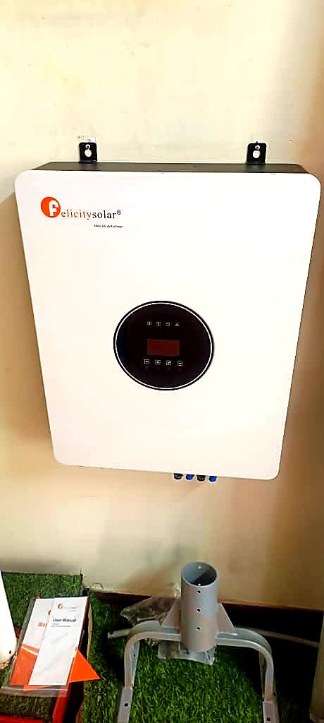Wall-Mounted Hybrid Inverter